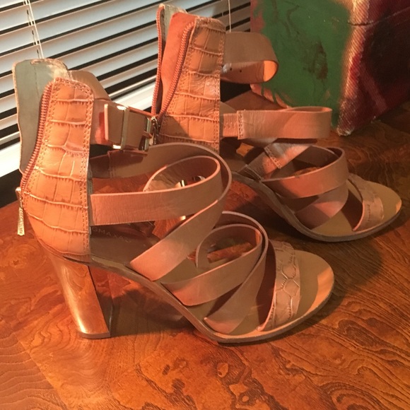 SOLD BCBG Strappy Sandal - Picture 4 of 8